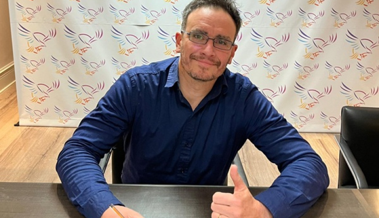 Polémica en La Plata: un candidato libertario proponía utilizar el 20% del dinero del sistema financiero en ayuda social