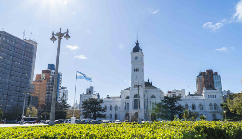 Tilos y diagonales: Somos Buenos Aires movió primero, Patria muestra unidad, y LLA no cierra heridas