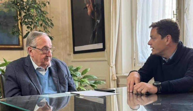 Nicoletti impulsa en La Plata el modelo de gestión local de Tandil en una reunión con Lunghi