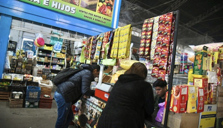Lanzan nuevos descuentos y formas de ahorro en el Mercado Bonaerense Fijo La Plata