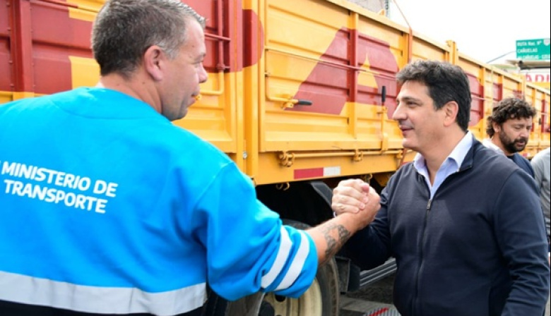 Marinucci: “Sturzenegger habilita más peso en rutas abandonadas y pone en riesgo la vida de los argentinos”