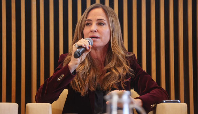 “No puede seguir presidiendo ni ocupar una banca”: Tolosa Paz fulmina a Espert
