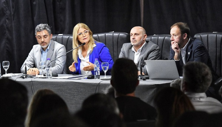 Verónica Magario: “La Provincia está presentando un presupuesto que pone en valor a la gente”