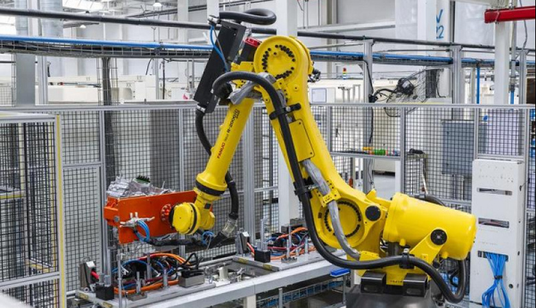 Empresas "pequeñas gigantes" de China se multiplican en medio de impulso a innovación