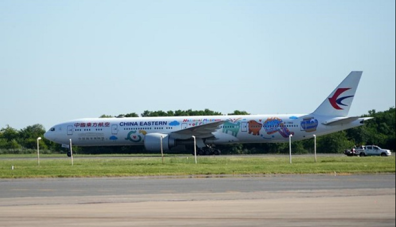 Aterriza en Buenos Aires primer avión de vuelo directo entre Argentina y China