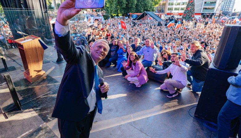 Kast promete orden y restablecer el respeto de la ley en Chile