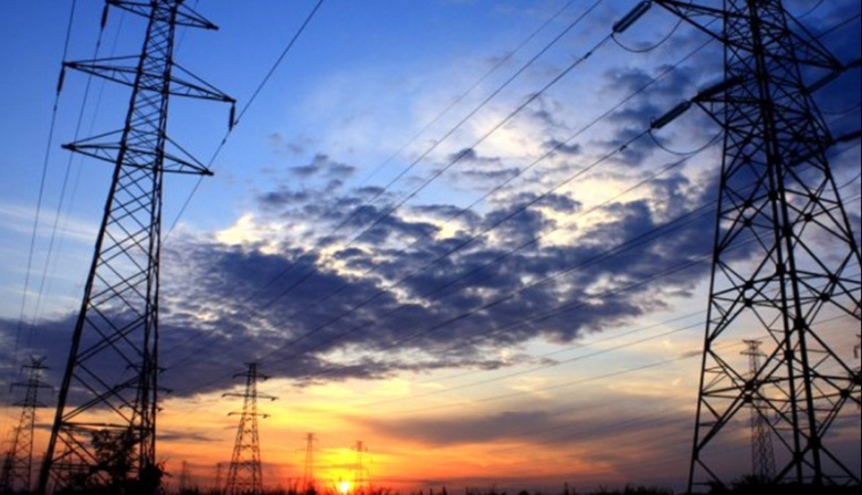 En el inicio del verano, reducen los costos de las multas a Edenor y Edesur por cortes de luz