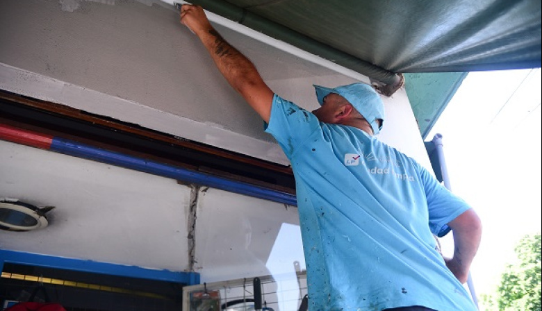 La Municipalidad de La Plata realizó nuevas mejoras en instituciones, comercios, viviendas y mobiliario