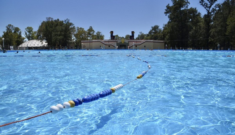 Qué llevar a la colonia o campus deportivo de los chicos