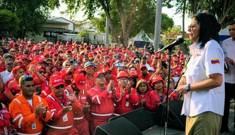 Venezuela "no acepta órdenes de ningún factor externo", dice presidenta encargada Delcy Rodríguez