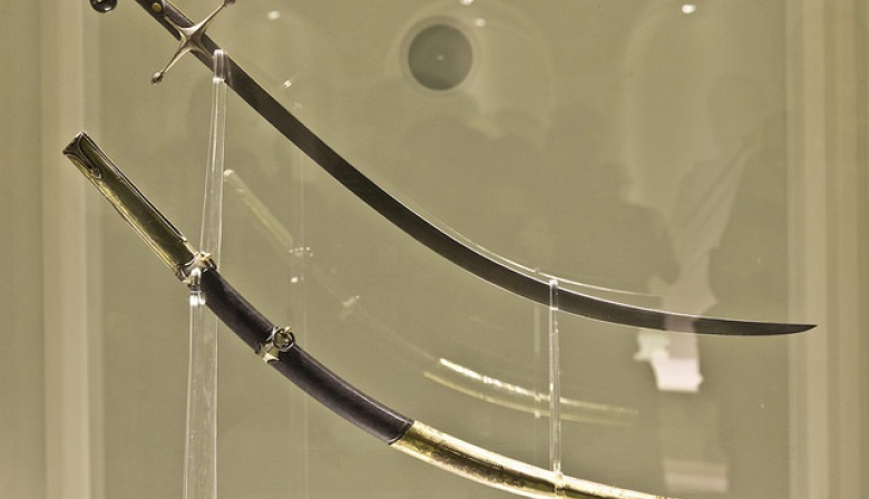 Renunció la directora del Museo Histórico Nacional por la decisión del Gobierno de trasladar el sable corvo de San Martín