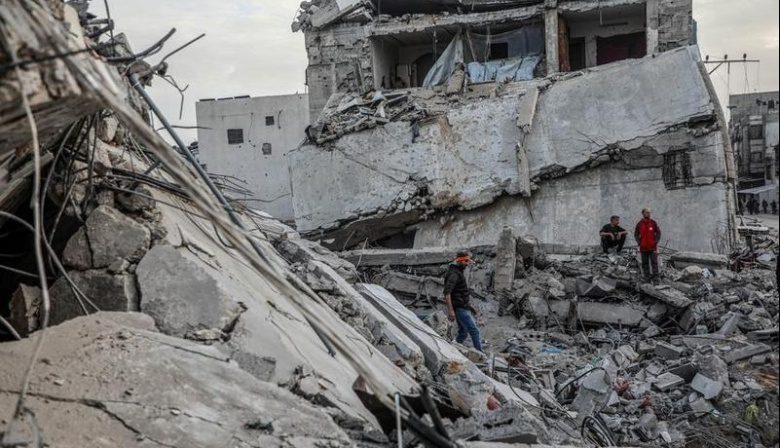 Ataques aéreos israelíes en Gaza dejan al menos 11 muertos, reporta la Defensa Civil