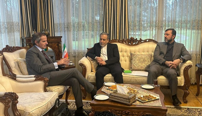 Jefe de OIEA se reúne con canciller iraní antes de conversaciones nucleares de Ginebra