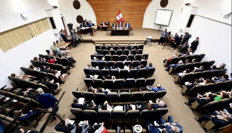 Congreso de Perú aprueba destituir al presidente José Jerí