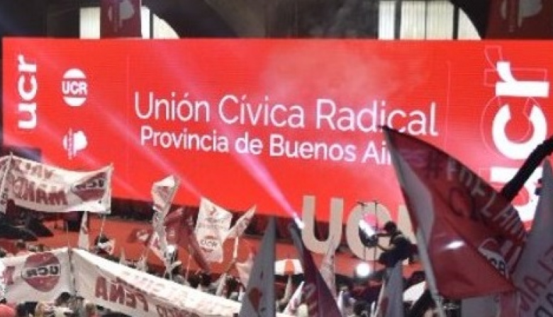 Interna radical eterna: Fernández suspendió su propia convocatoria por una presentación judicial que lo tiene como impulsor