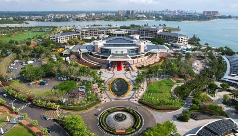 De Colombia a China: La travesía de un grano de café impulsada por el Puerto de Libre Comercio de Hainan