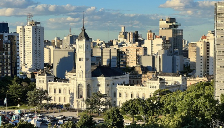 Funcionamiento de los servicios municipales platenses durante los feriados del jueves y el viernes