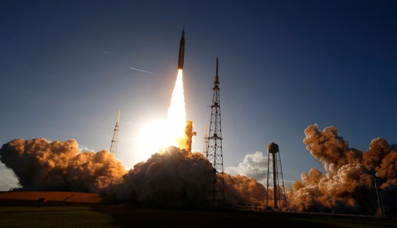 Artemis II: El satélite Atenea desarrollado con gran aporte de la Facultad de Ingeniería UNLP envía información desde el espacio