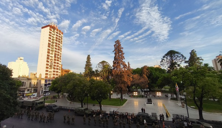 Informan cortes de tránsito temporales por el rodaje de la miniserie para Netflix El Futuro es nuestro
