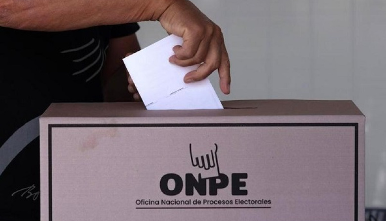 Elecciones en Perú: con 90% de actas contabilizadas, el balotaje cambia de protagonistas, pero hay final abierto
