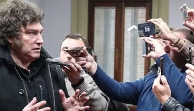 Ya no hay ojos para vigilar al poder en Casa Rosada