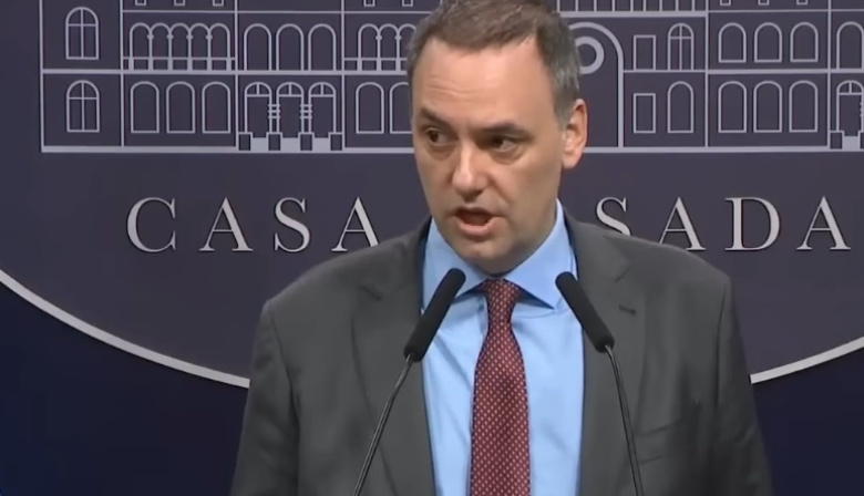 "Adorni frente al peor día de su vida", dijo Jorge Joury por la FM 98.9 y Pinamar TV