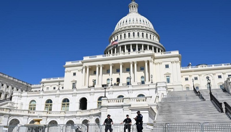 Agentes del orden abaten a tiros a hombre en Washington D. C.