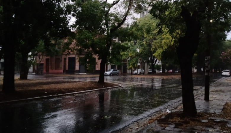 Establecen el nivel de alerta 'amarillo' por tormentas para el miércoles en La Plata