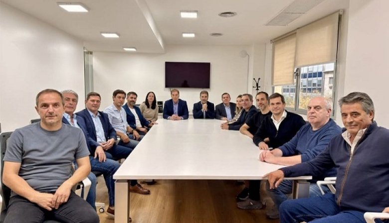Cumbre PRO: Santilli, Ritondo y los intendentes bonaerenses rearman el frente opositor contra la gestión de Kicillof