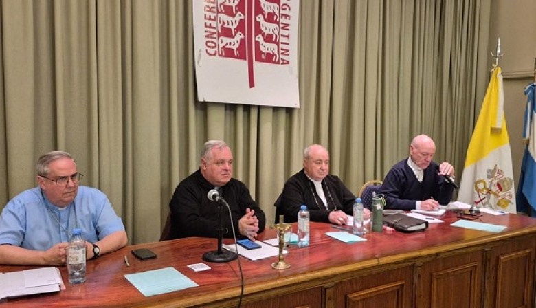 Monseñor Marcelo Colombo: "la clase media nos está pidiendo ayuda"