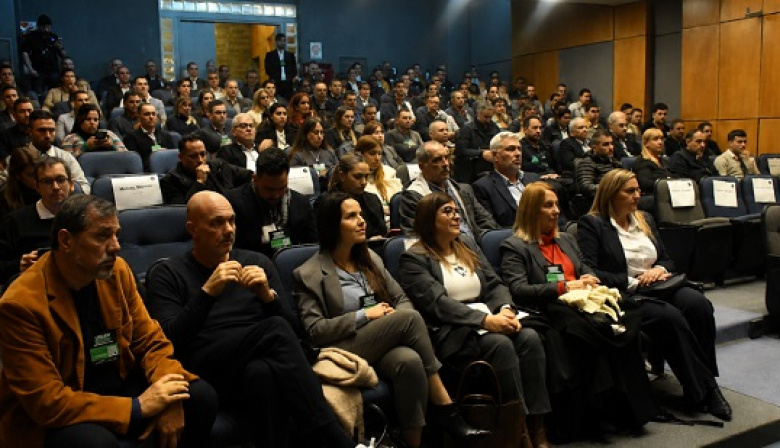 Con el modelo anti-bloqueo como bandera, las pymes exigen avanzar con la reforma laboral