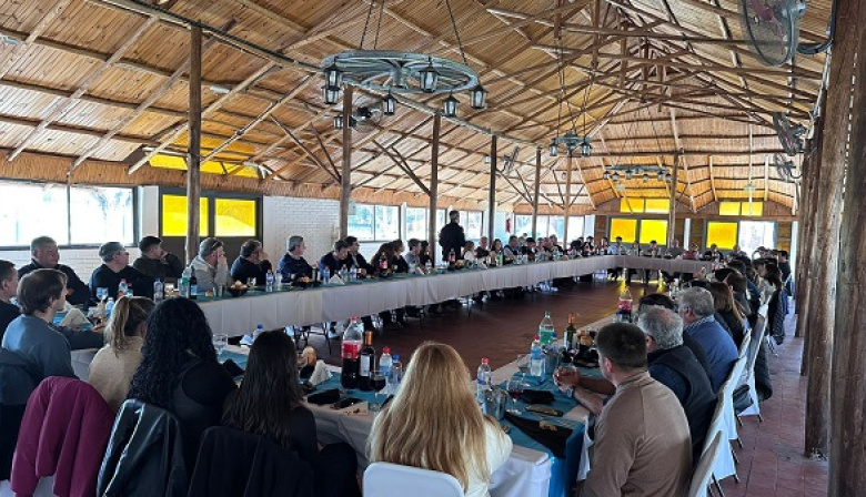 Uñac abroqueló al peronismo sanjuanino y lanzó su construcción federal de cara a la interna