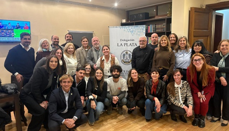 Masiva participación en los escribanos platenses que eligieron nuevas autoridades