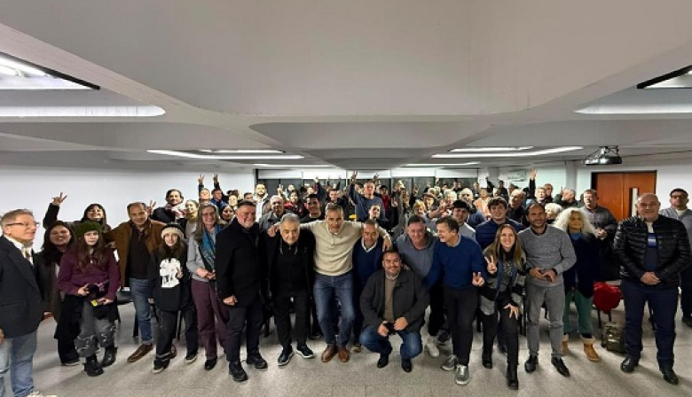 La Plata: Eduardo Valdés dio una clase sobre doctrina social y pensamiento peronista