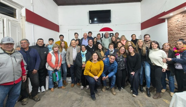 UCR bonaerense: Emiliano Balbín encabezó la renovación en cuatro distritos