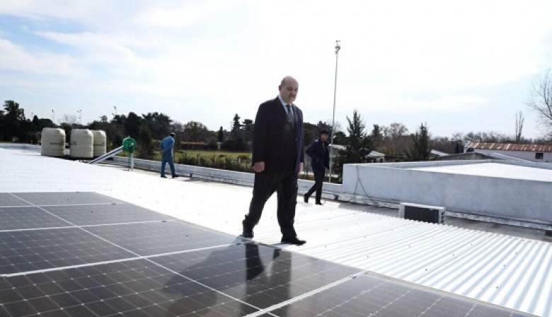 UNLP: así funciona el bachillerato de La Plata que incorpora paneles solares