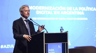 Ibarra defendió la reducción de cargos en el Estado: "Esto no tiene nada de marketing"