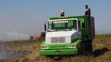 Siguen los trabajos en la Reserva Natural de Punta Lara para extinguir el fuego