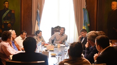 La reelección de Garro como intendente, los roces en el gabinete y la visita de Boudou al PJ, los ejes de los dos panoramas de política platense del fin de semana