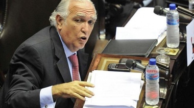 Gil Lavedra: "La importancia de la UCR en Cambiemos no se traduce en los cargos sino en las discusiones políticas"