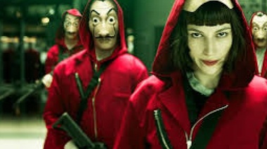 Netflix estrena el viernes la segunda parte de la serie española "La casa de papel"