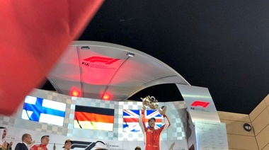 El alemán Vettel se consolidó como líder con la victoria en el Gran Premio de Bahréin
