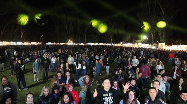 La Plata: Una multitud participó de la fiesta de la cerveza artesanal ‘San Patricio’ en el Camping Municipal