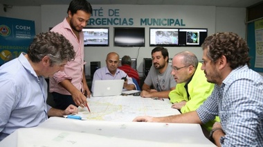 La Plata: Municipio activó un operativo de respuesta ante una tormenta de fuerte intensidad en poco tiempo que afectó diversas zonas de la ciudad