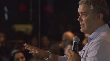Duque reiteró el llamado a una coalición que le permita derrotar al izquierdista Petro en el balotaje