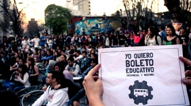 La Plata: Marcha provincial por el Boleto Educativo con fuertes críticas al gobierno