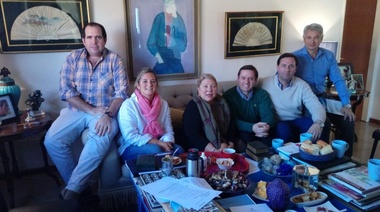 Carrió rechazó el paro general y aseguró que trabaja para fomentar las pymes