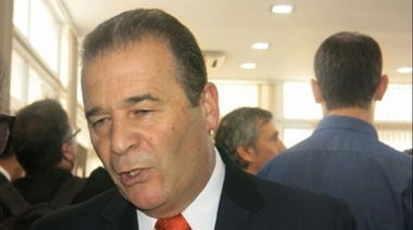 Ensenada al rojo vivo: “Asnaghi (Cambiemos) es un mentiroso, y ni siquiera habla en las sesiones”, dice Blasetti (sequismo)