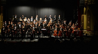 En el Teatro Coliseo de La Plata, emotiva Gala Concierto por el 202 aniversario de la Independencia