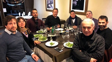 Buscando revivir a la conservadora A.Mu.Pla., un grupo de Cambiemos platense se presenta en sociedad
